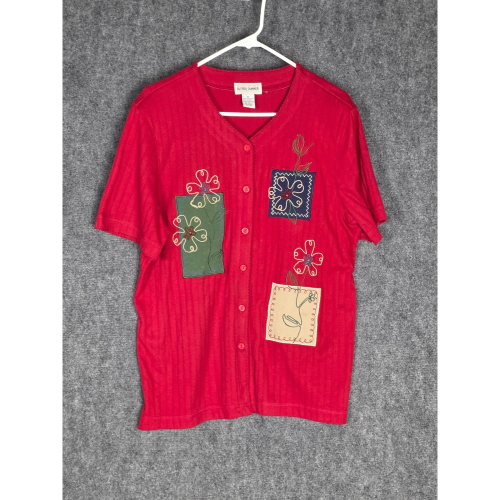 VTG Alfred Dunner Women Top Medium Red Embroidered Floral Short Sleeve Button Up